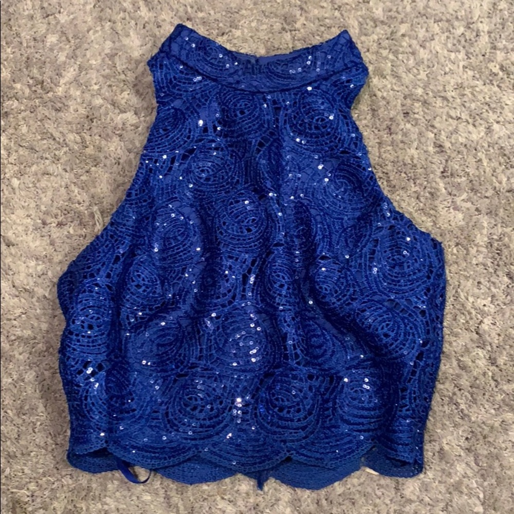 Love reign blue sequin sleeveless top size 5